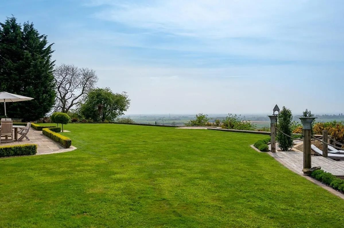 Osgoodby House With Swimming Pool And Spectacular Views Hotel Sutton  Casa de hóspedes Sutton (North Yorkshire)